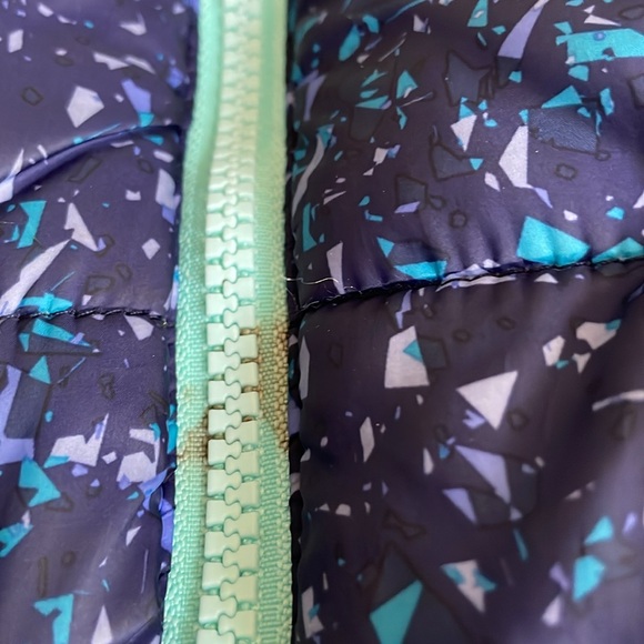 Eddie Bauer Girls reversible fleece puffer size 8/ medium - Picture 13 of 13